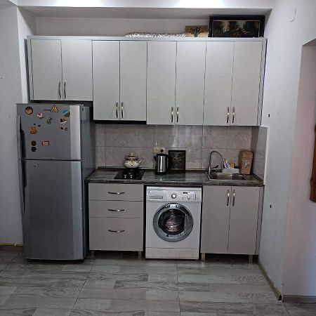 House N39 Apartment Батуми Екстериор снимка